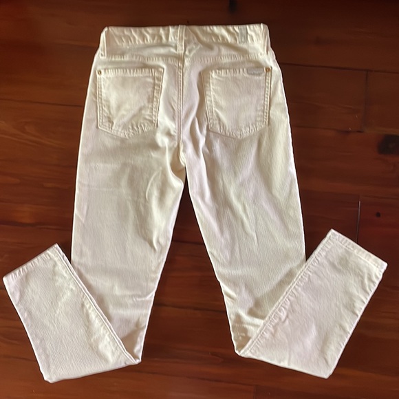 7 For All Mankind Ivory Corduroy Skinny Leg Jeans size 26 - Picture 11 of 13